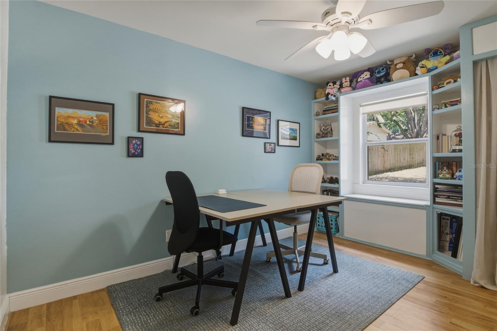 LAKEVIEW VILLAGE - Residential