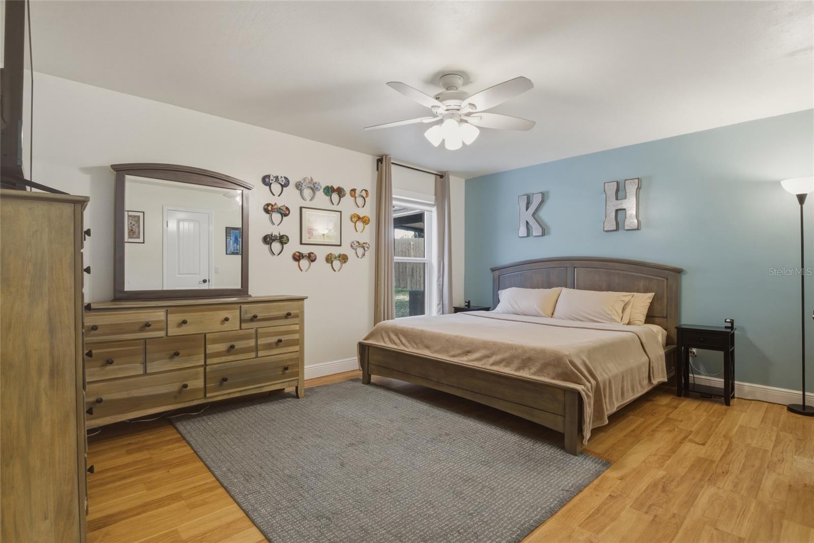 LAKEVIEW VILLAGE - Residential