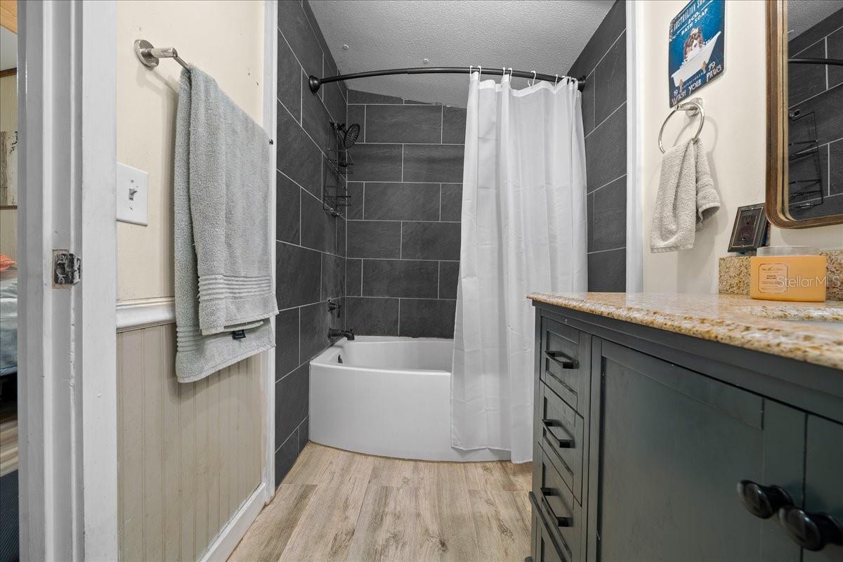 COTTON WOOD - Residential