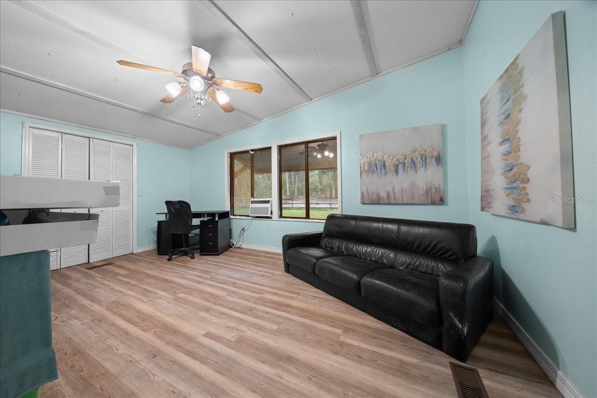 COTTON WOOD - Residential