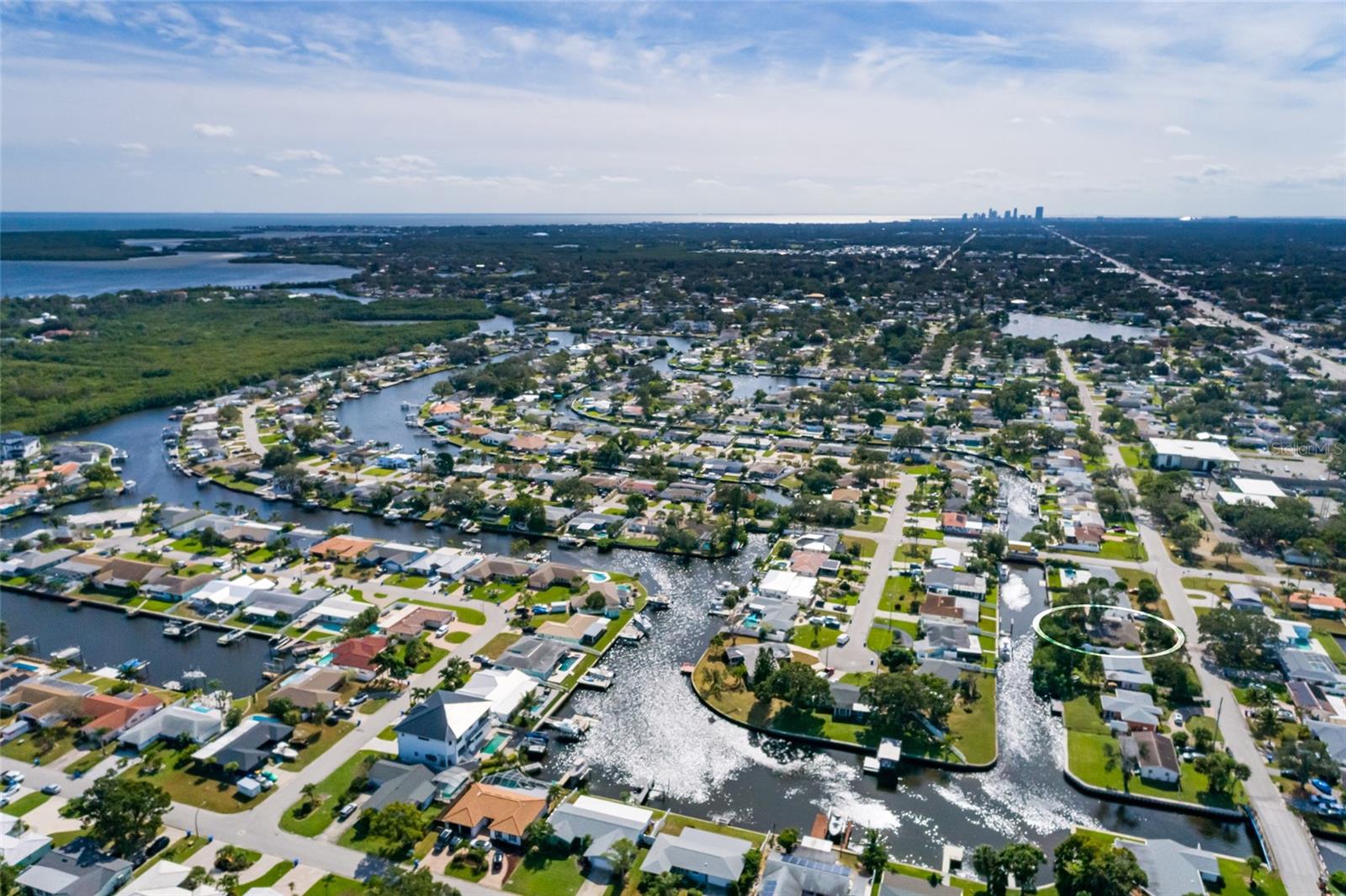 SUN PLAZA ISLES - Residential