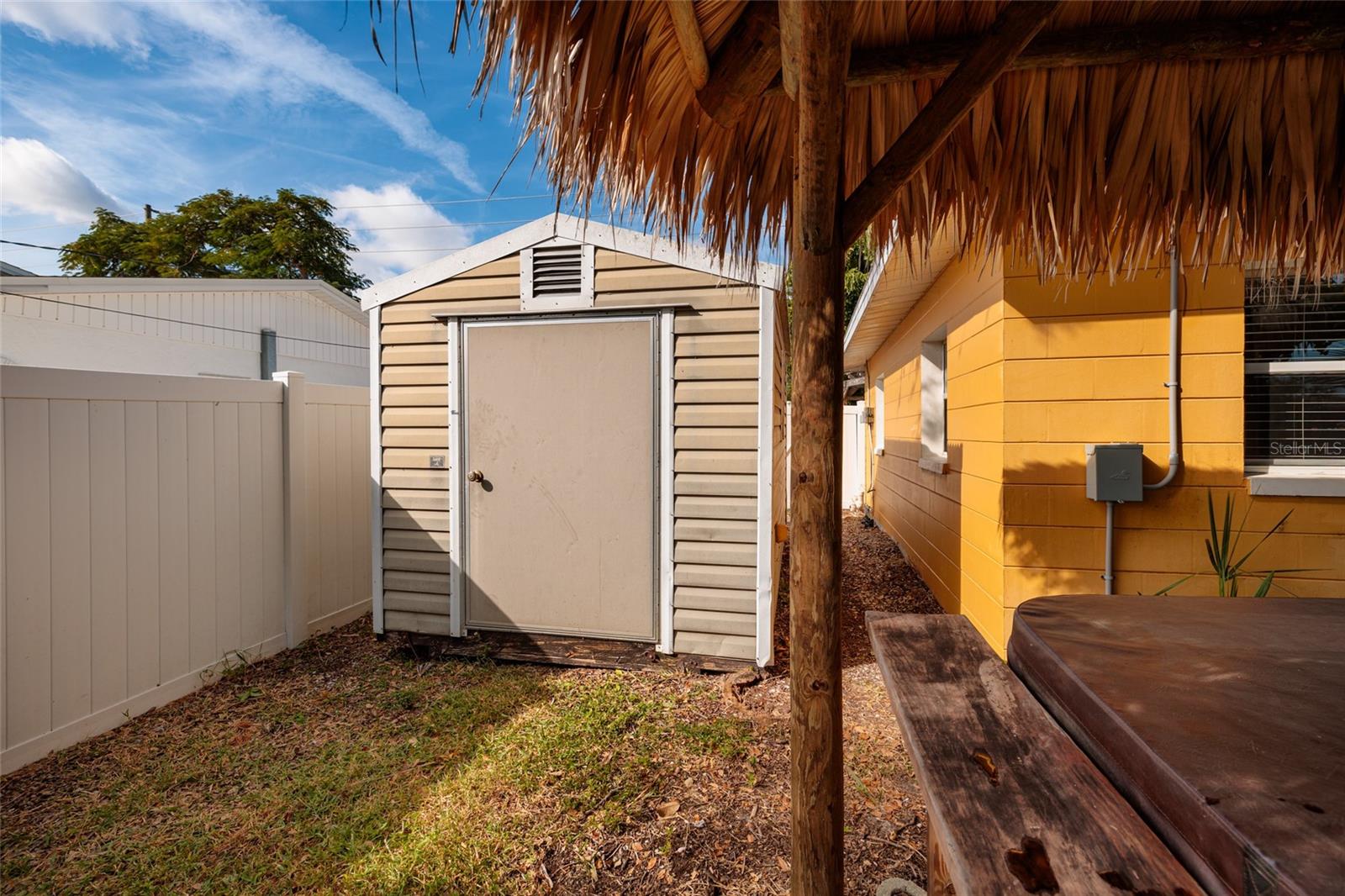 SUN PLAZA ISLES - Residential