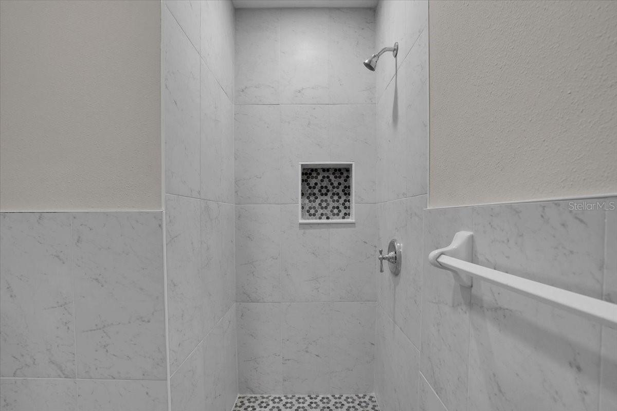 BROOKHILL - Residential Lease