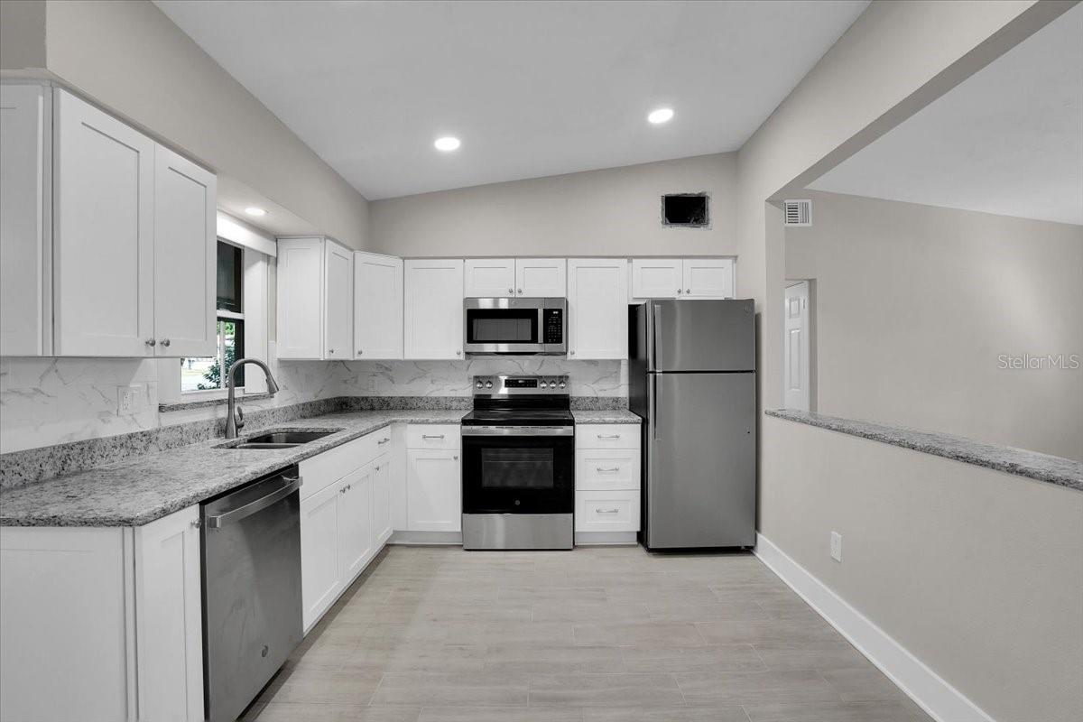 BROOKHILL - Residential Lease