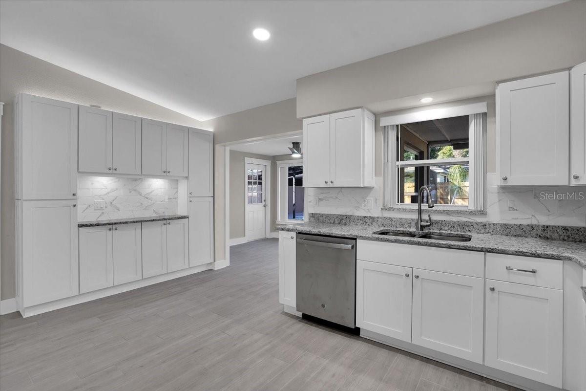 BROOKHILL - Residential Lease