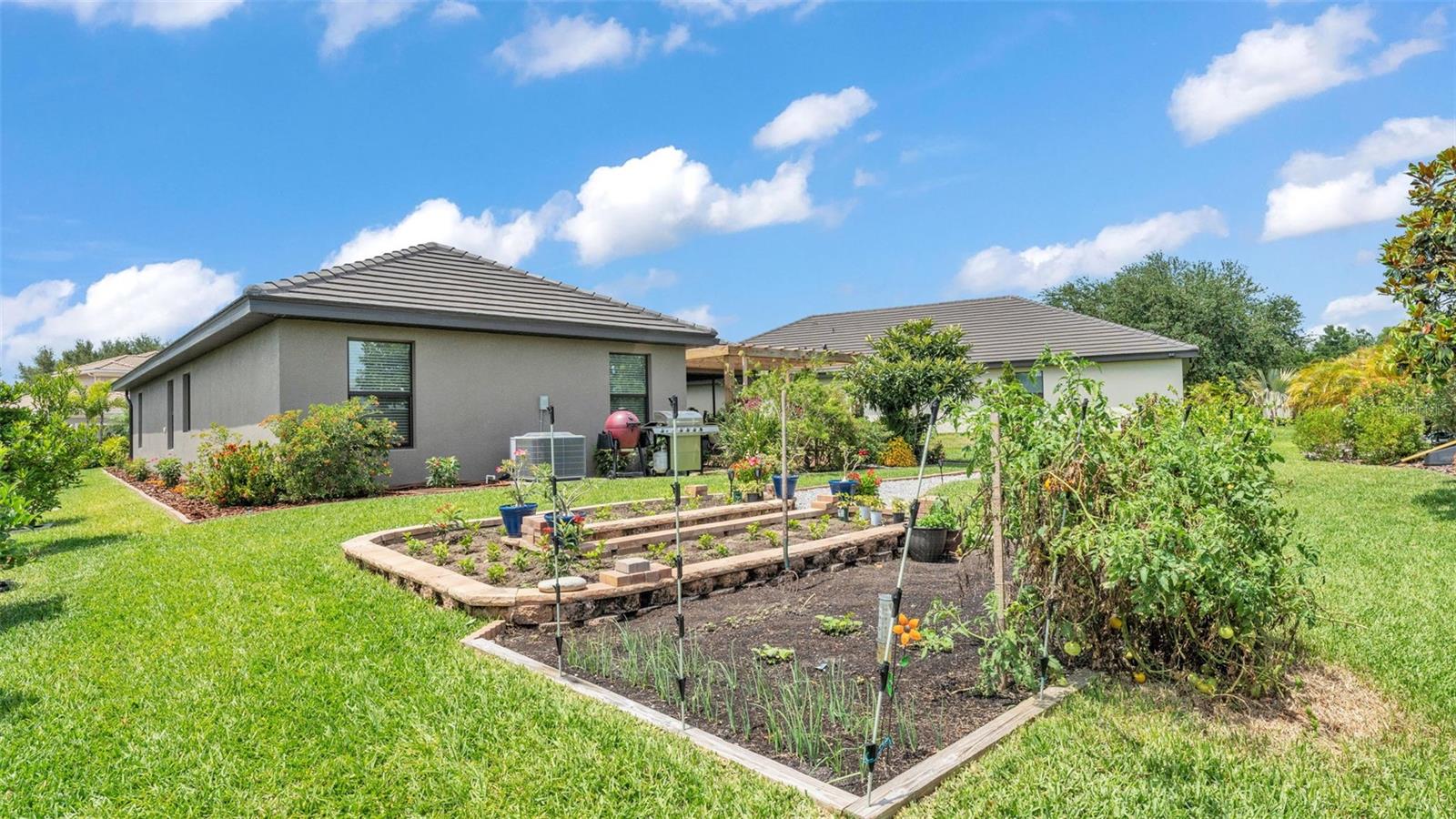 364 LAKE VISTA DRIVE