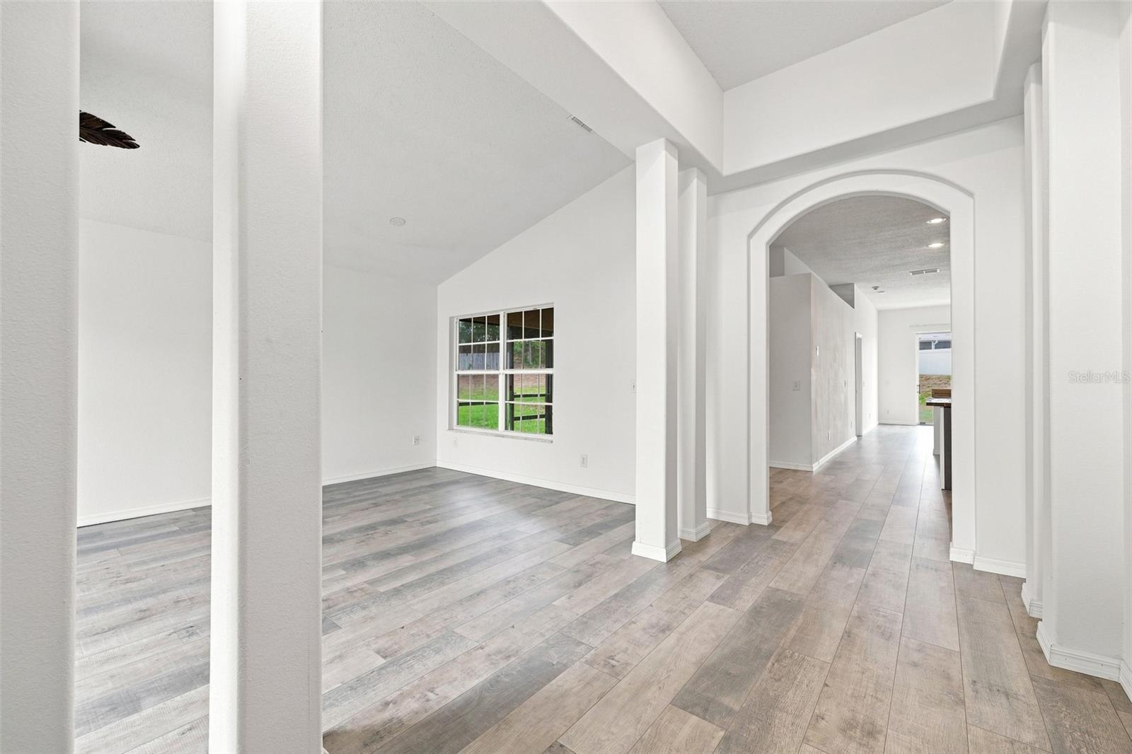 2247 MAJESTIC EAGLE CIRCLE