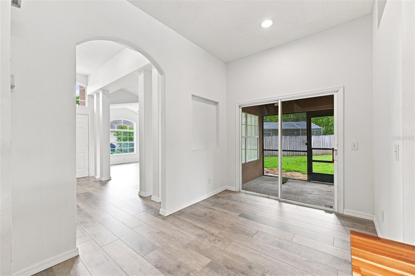 2247 MAJESTIC EAGLE CIRCLE