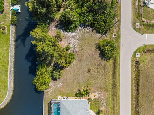 2524 LARKSPUR DR, PUNTA GORDA, FL 33950 - Image ec6d53bfecf3c5d4b48ff0c0484605b0/3685123129