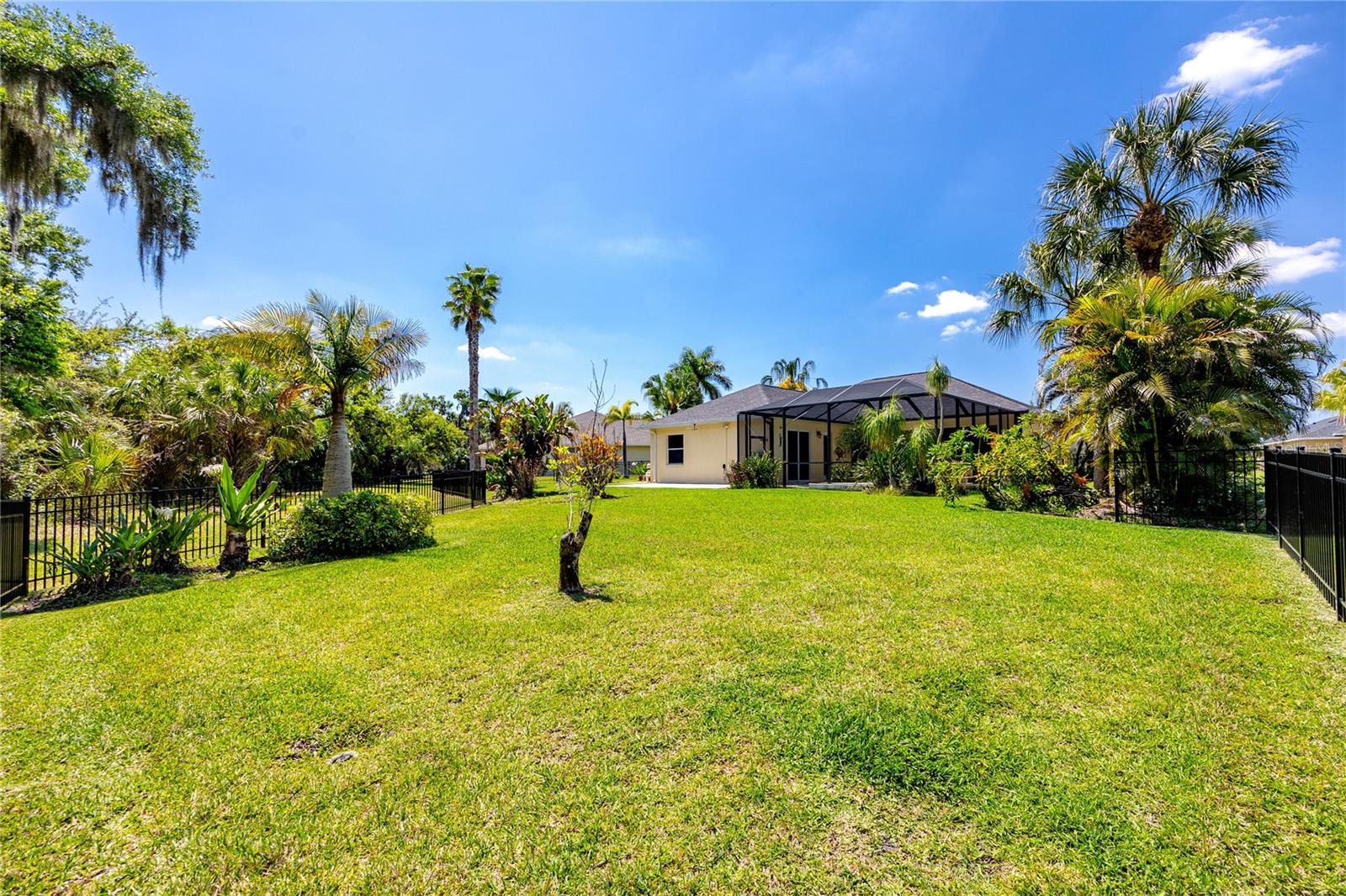 ANCIENT OAKS UNITS 2 & 3 - Residential