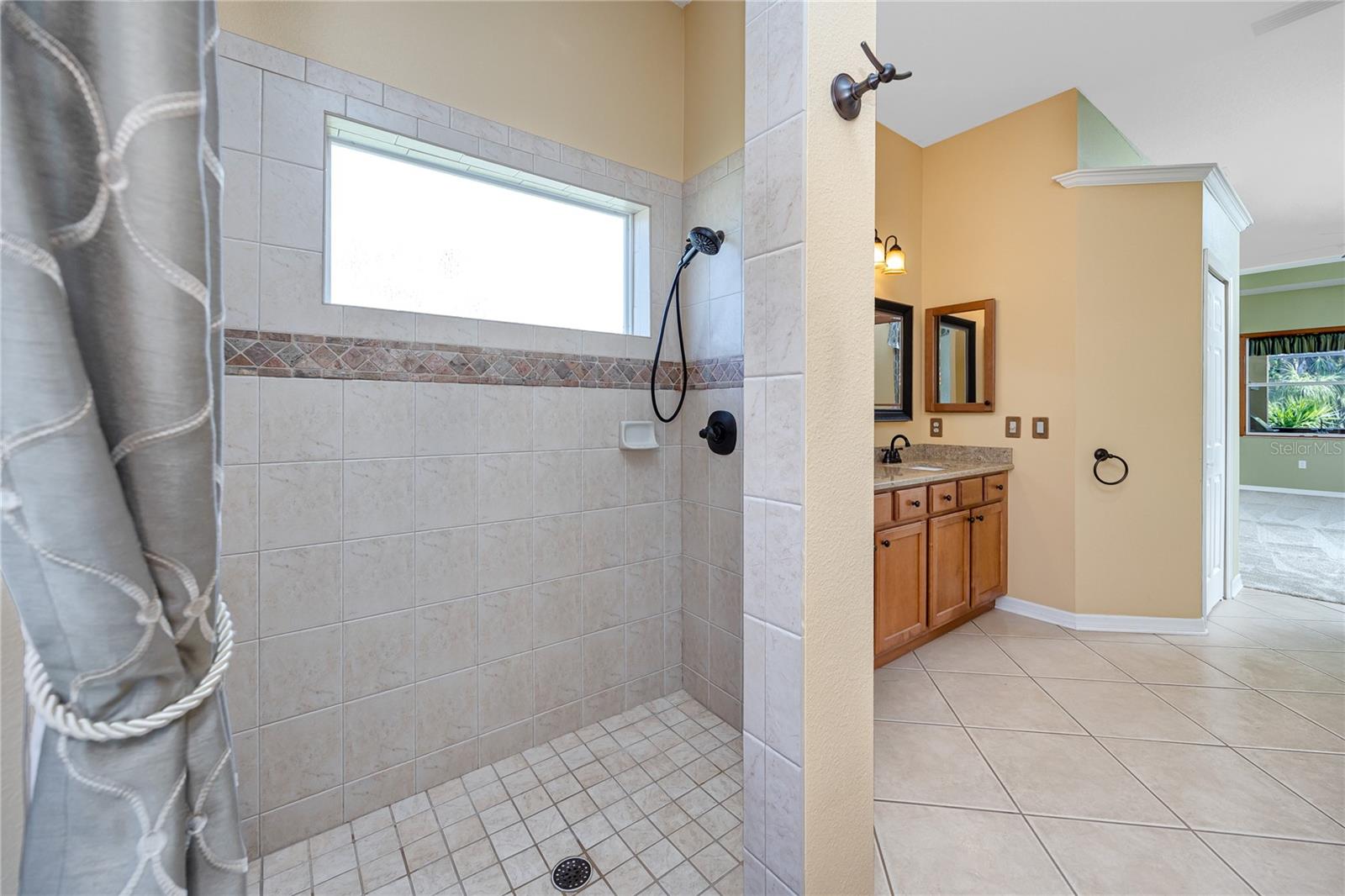 ANCIENT OAKS UNITS 2 & 3 - Residential