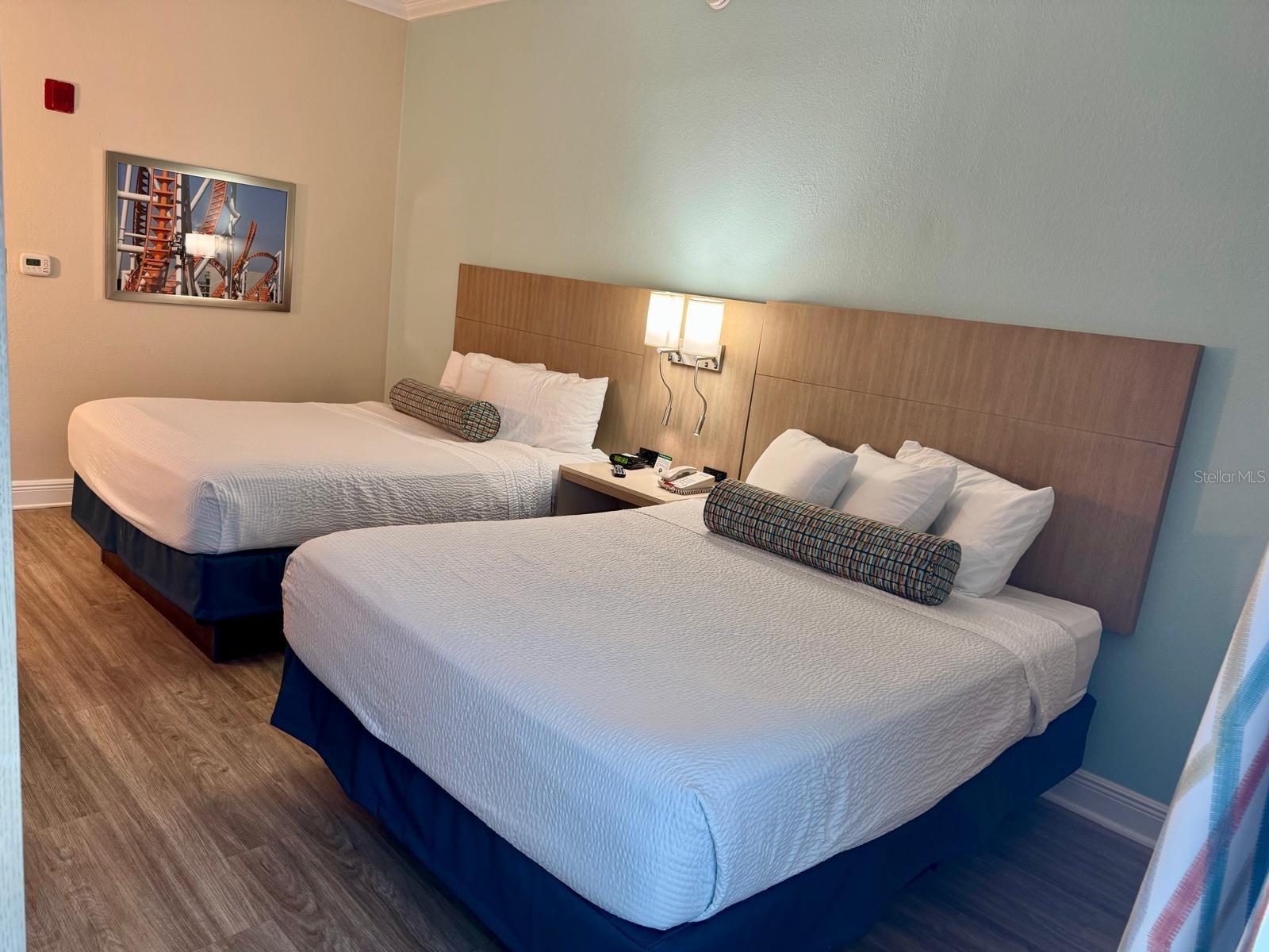 MERIDIAN PALMS COMMERCIAL CONDO CB 10 PG 190-200 - Residential