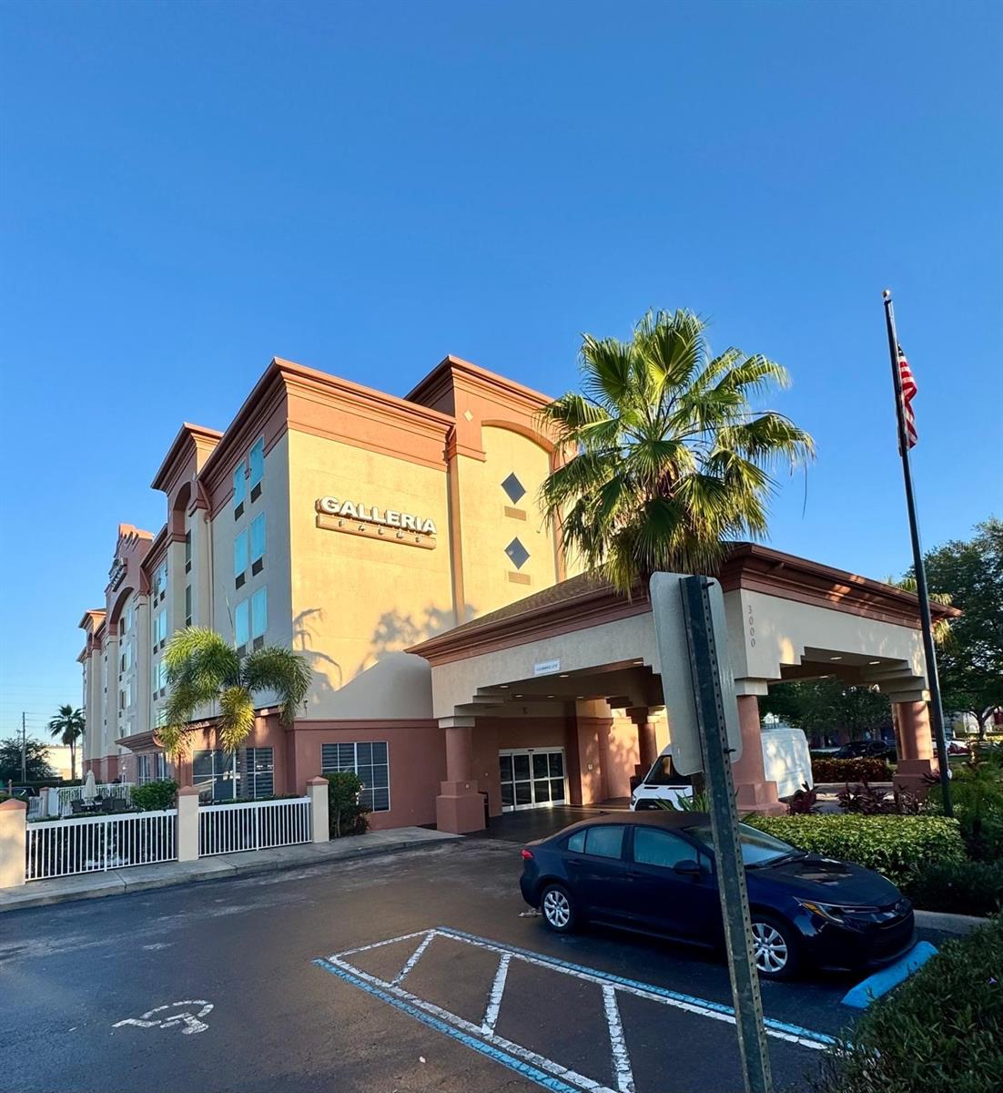 MERIDIAN PALMS COMMERCIAL CONDO CB 10 PG 190-200 - Residential