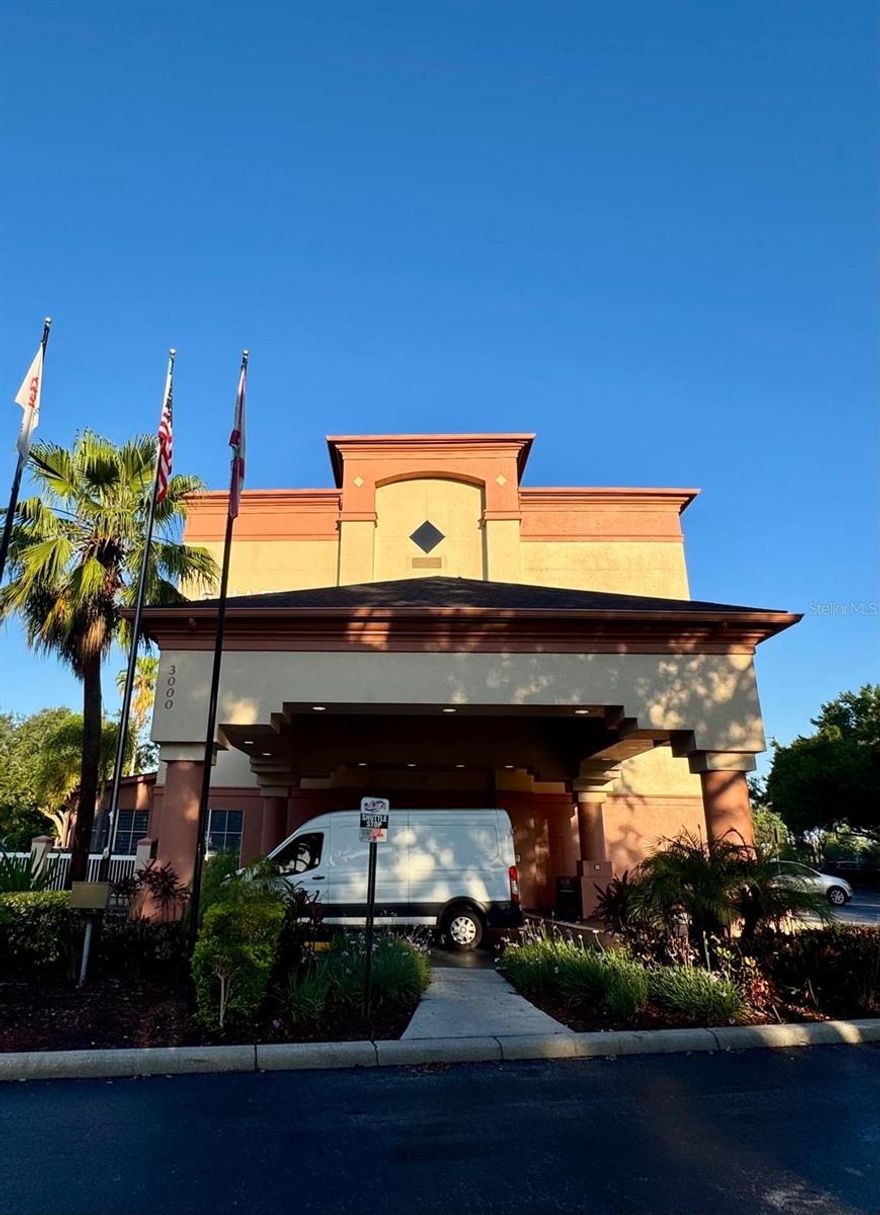 Great investment opportunity. Recently renovated hotel-style unit located just minutes from the world–famous Disney parks.  This comfortable unit feature a functional layout, with private bathroom and accessories to hotel amenities. Conveniently located only about 10 minutes from Disney parks, with complimentary shuttle transportation available Disney and Universal Parks. Close to shopping, dining, and entertainment. Ideal for investors looking for rental income or travelers seeking a comfortable stay in one of the most desirable tourist areas.