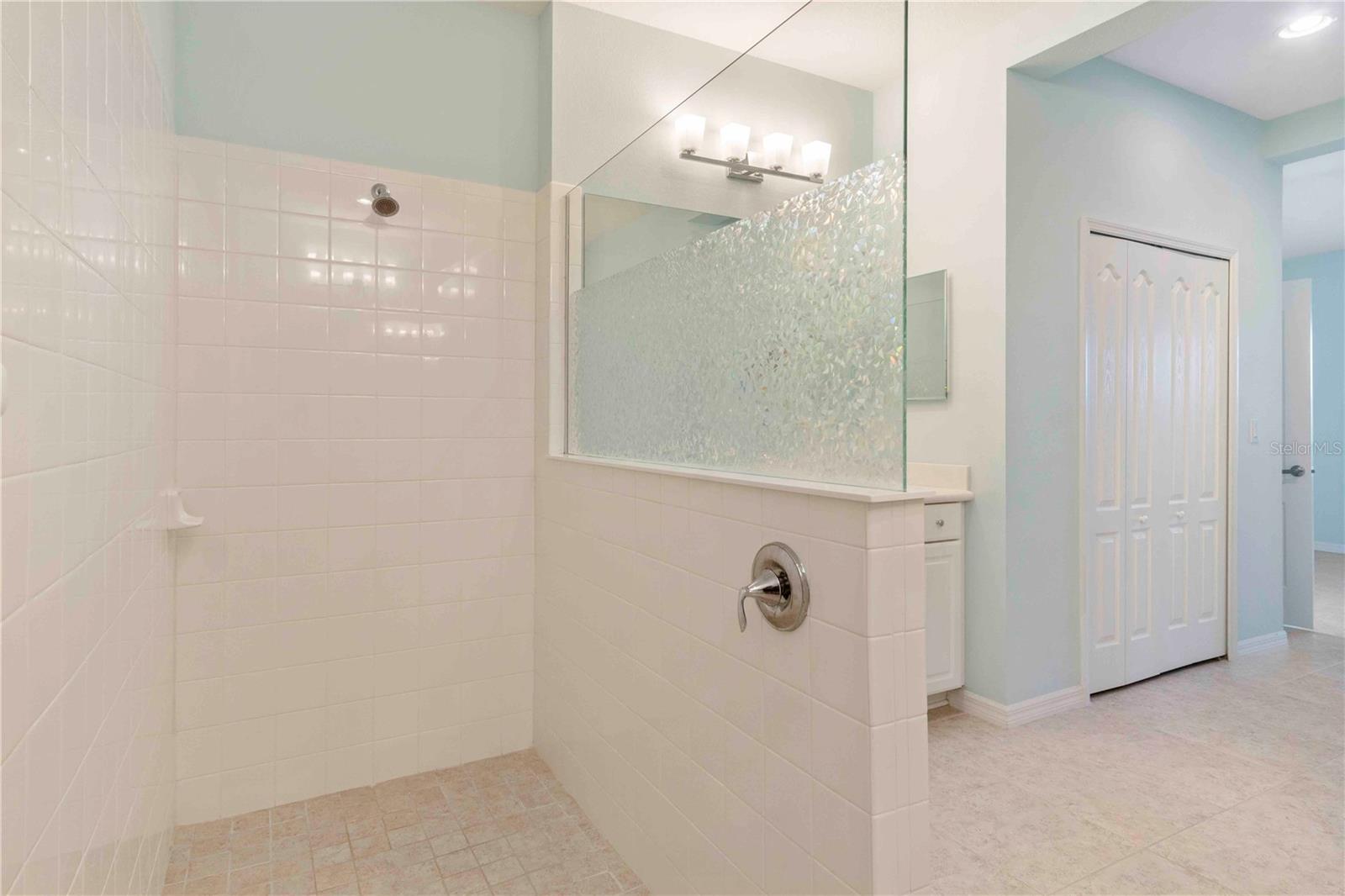 GRAND PALM PH 3A - Residential