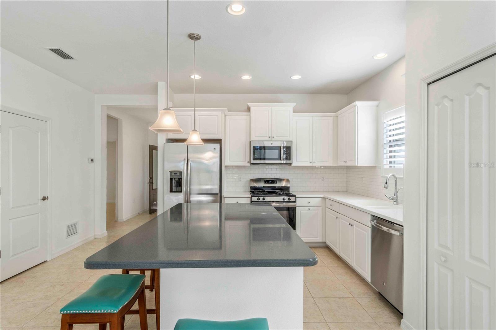 GRAND PALM PH 3A - Residential