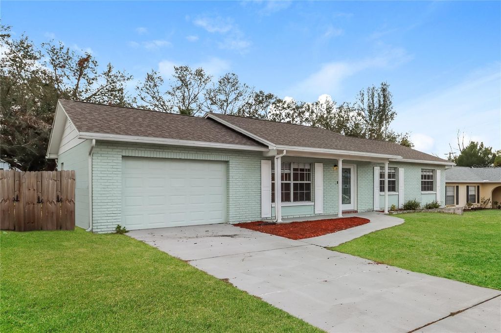 Photo of 2258 Village Court, Brandon, FL 33511 (MLS # O6378800)