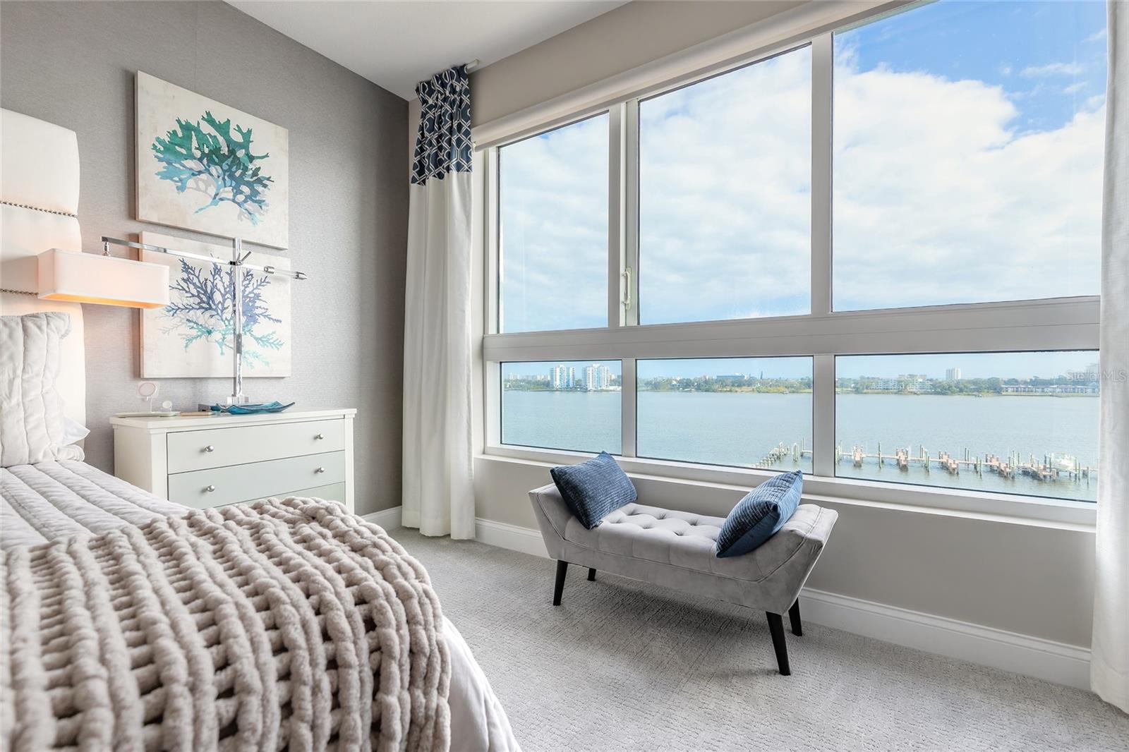 MARINA GRANDE/HALIFAX 01 - Residential