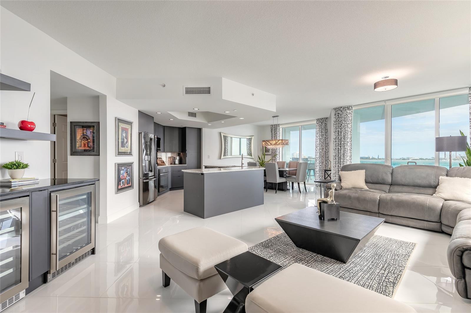 MARINA GRANDE/HALIFAX 01 - Residential