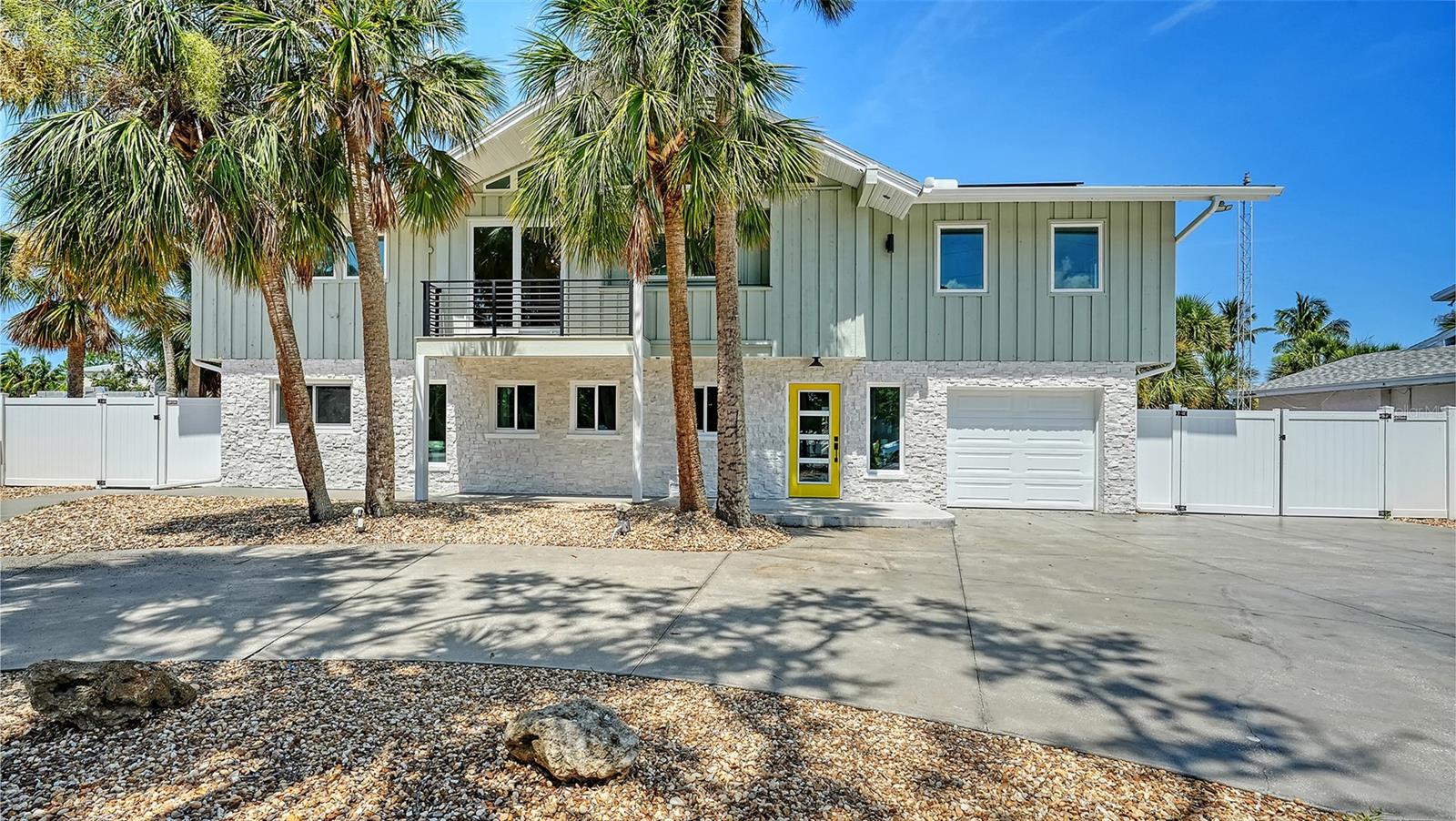 5168 SANDY COVE