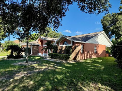 A home in VALRICO