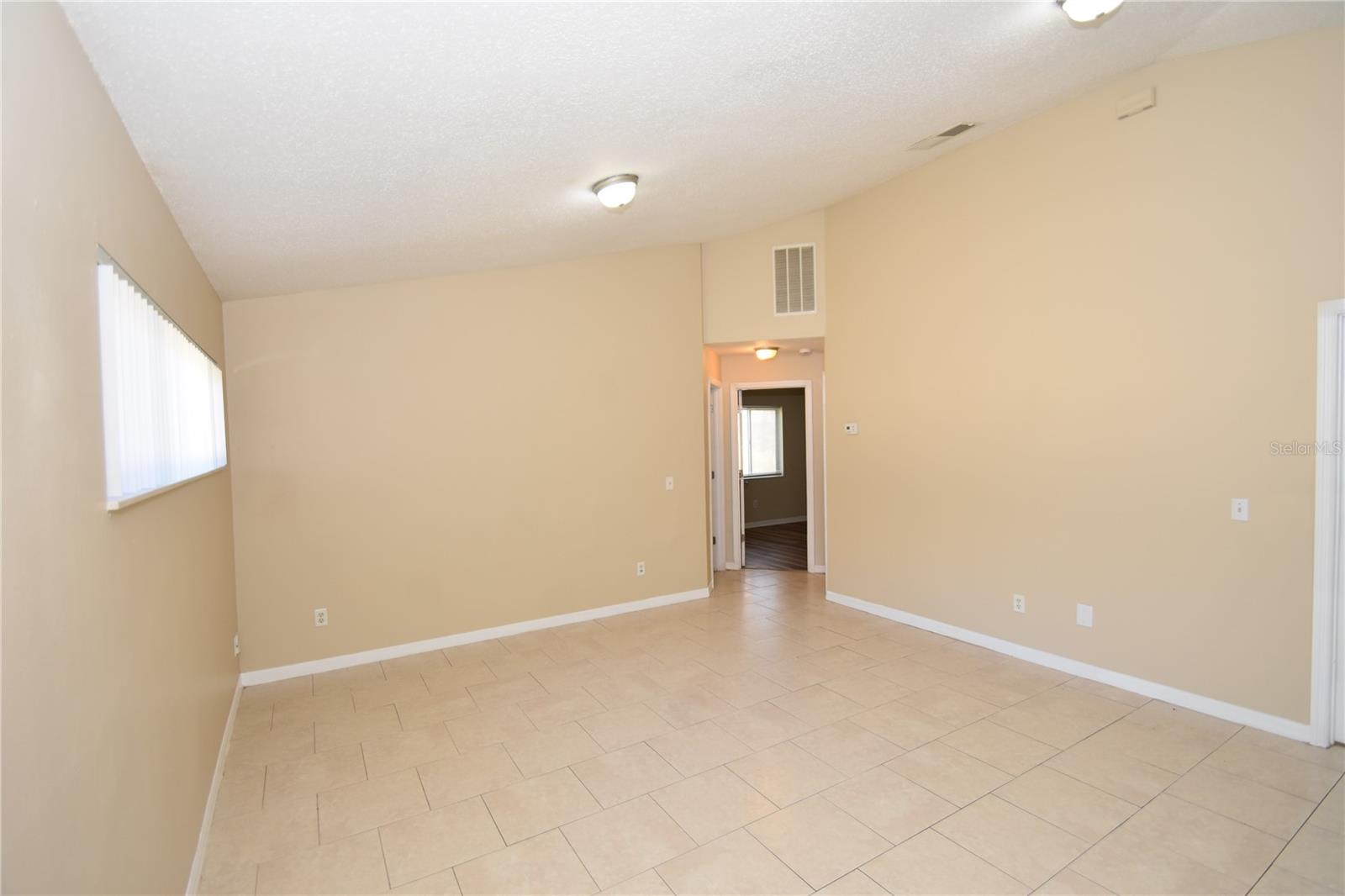 INDIAN TRAILS - Residential Lease