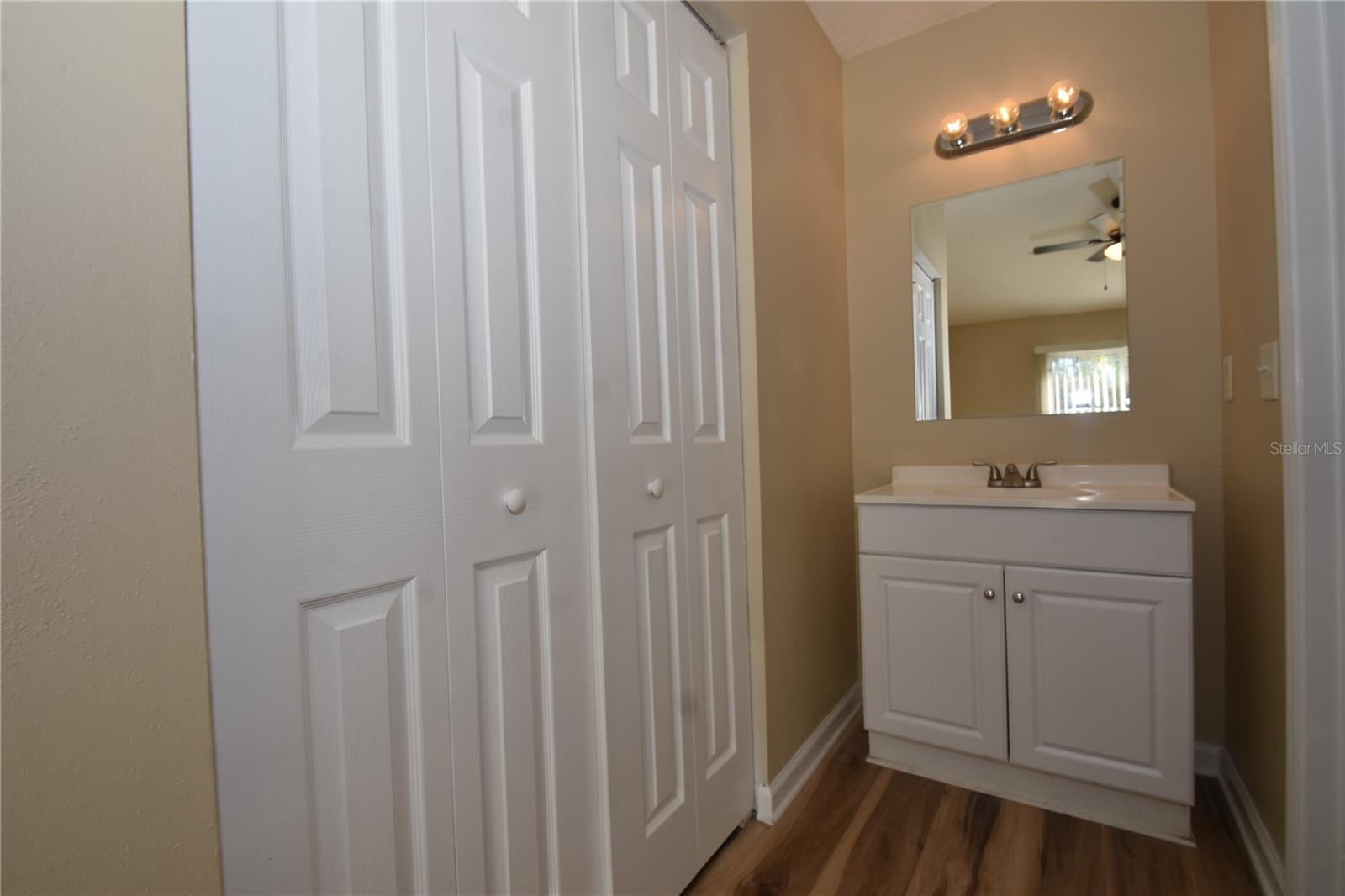 INDIAN TRAILS - Residential Lease