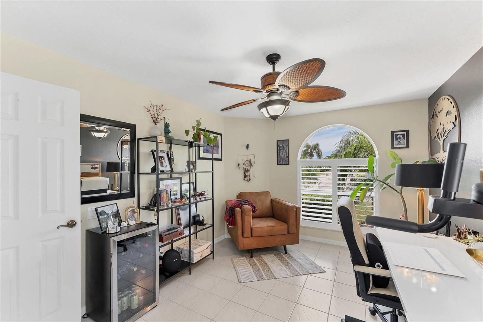 CRESTWOOD VILLAGE OF SARA 4 & 5 - Residential