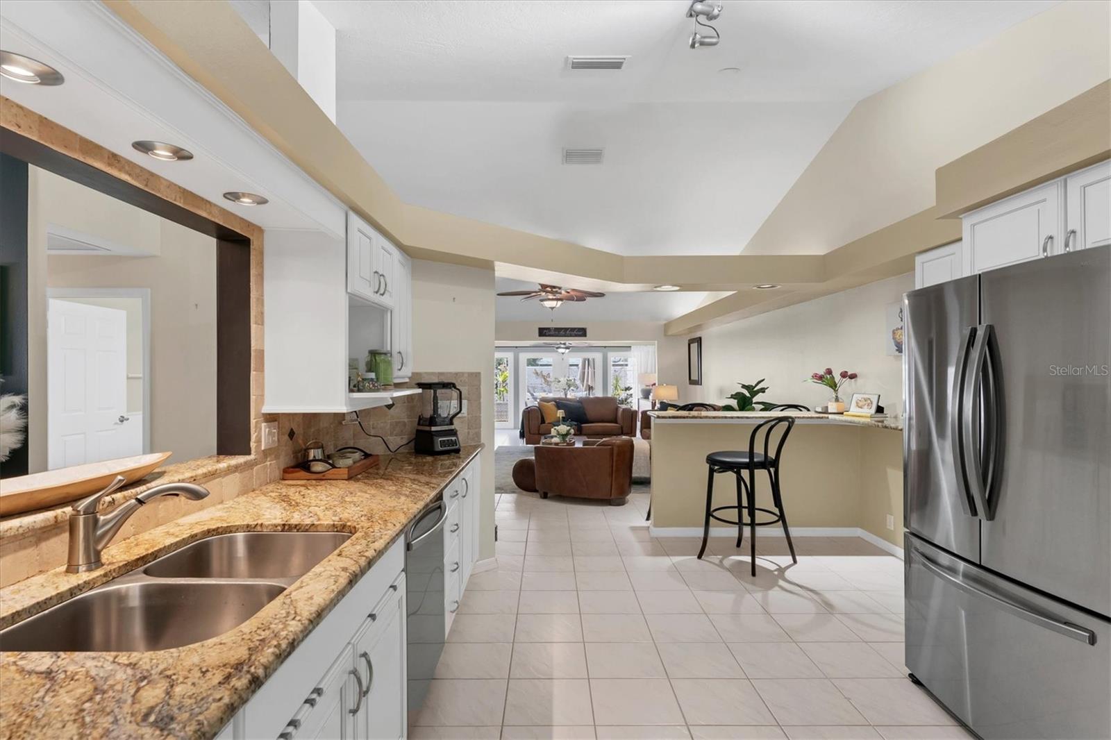 CRESTWOOD VILLAGE OF SARA 4 & 5 - Residential