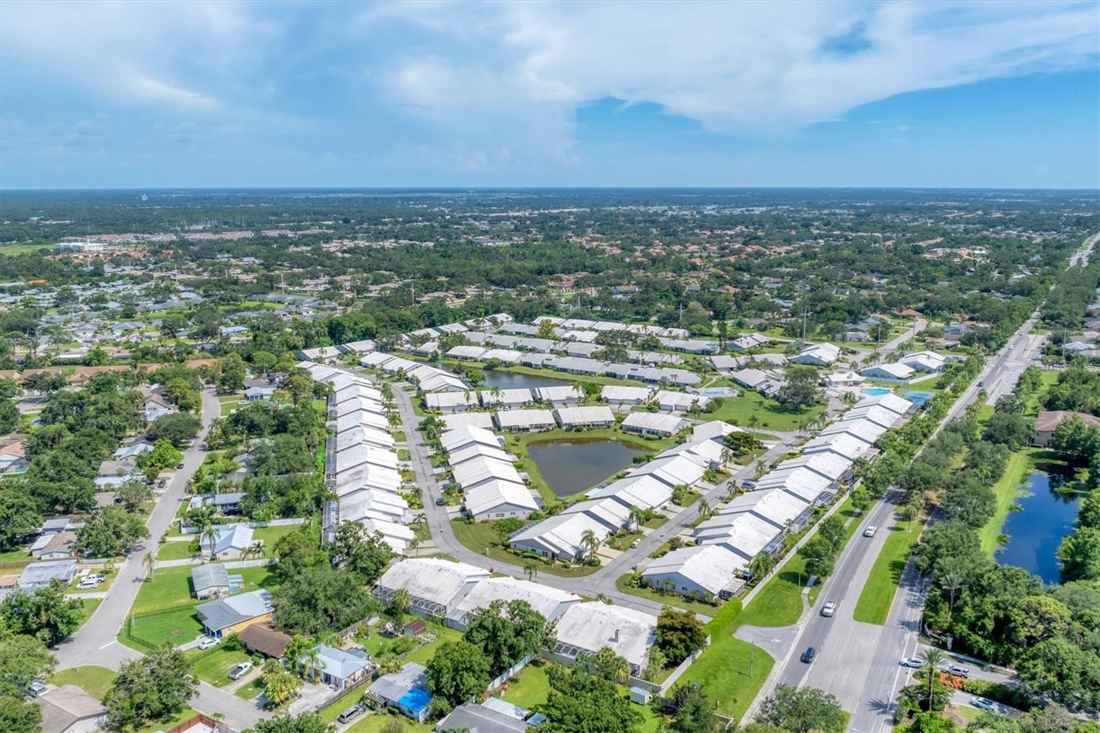 CRESTWOOD VILLAGE OF SARA 4 & 5 - Residential