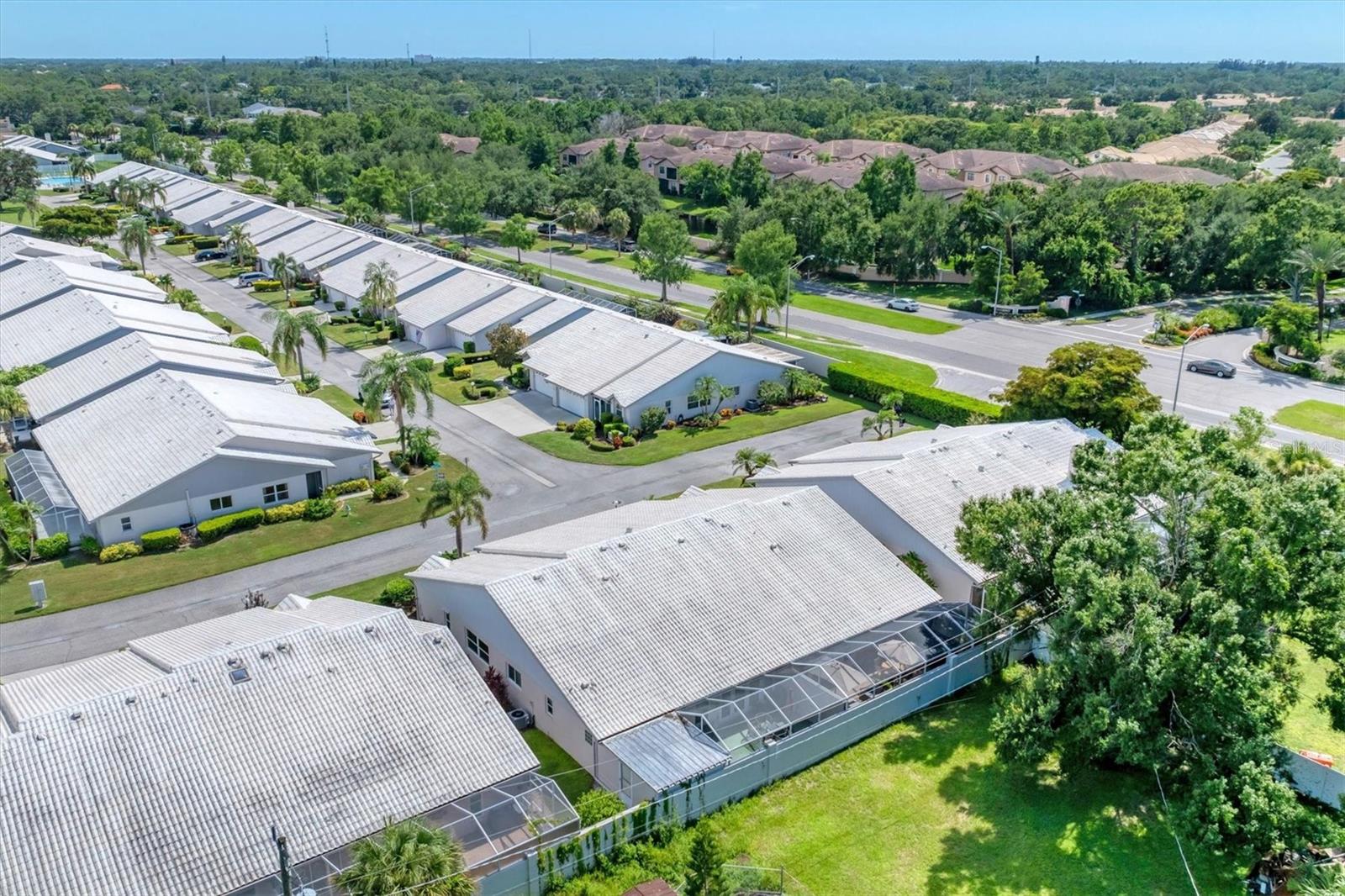 CRESTWOOD VILLAGE OF SARA 4 & 5 - Residential