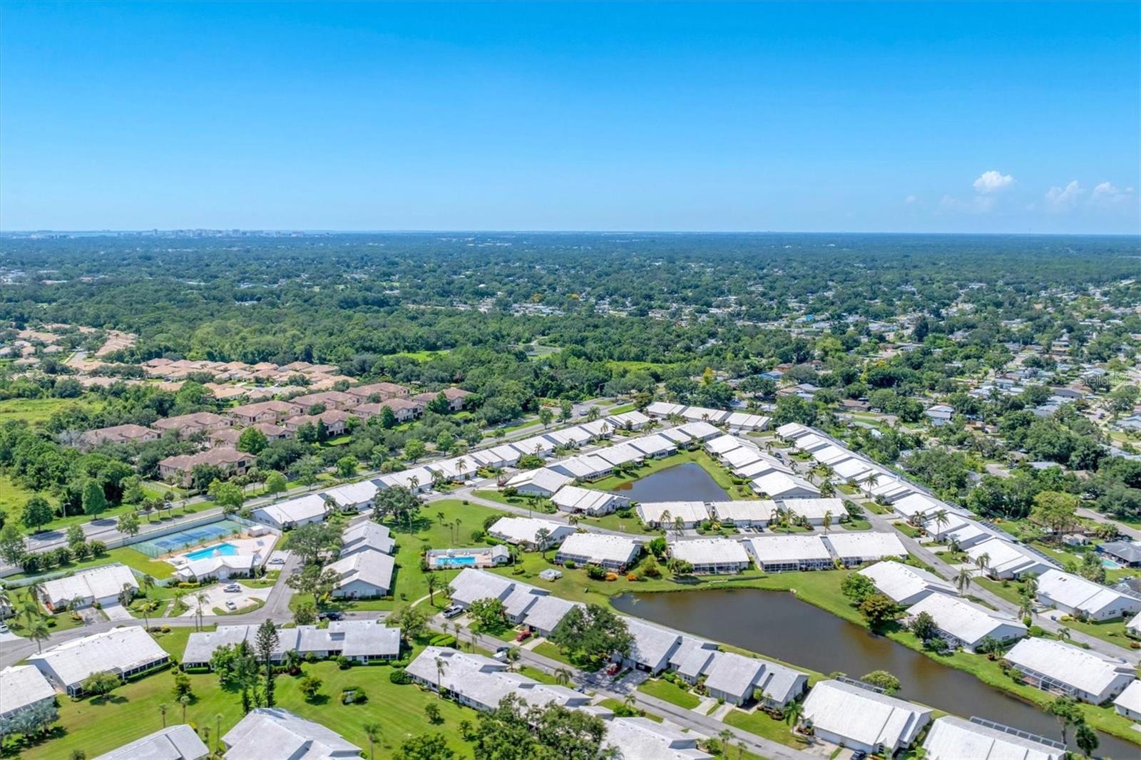 CRESTWOOD VILLAGE OF SARA 4 & 5 - Residential