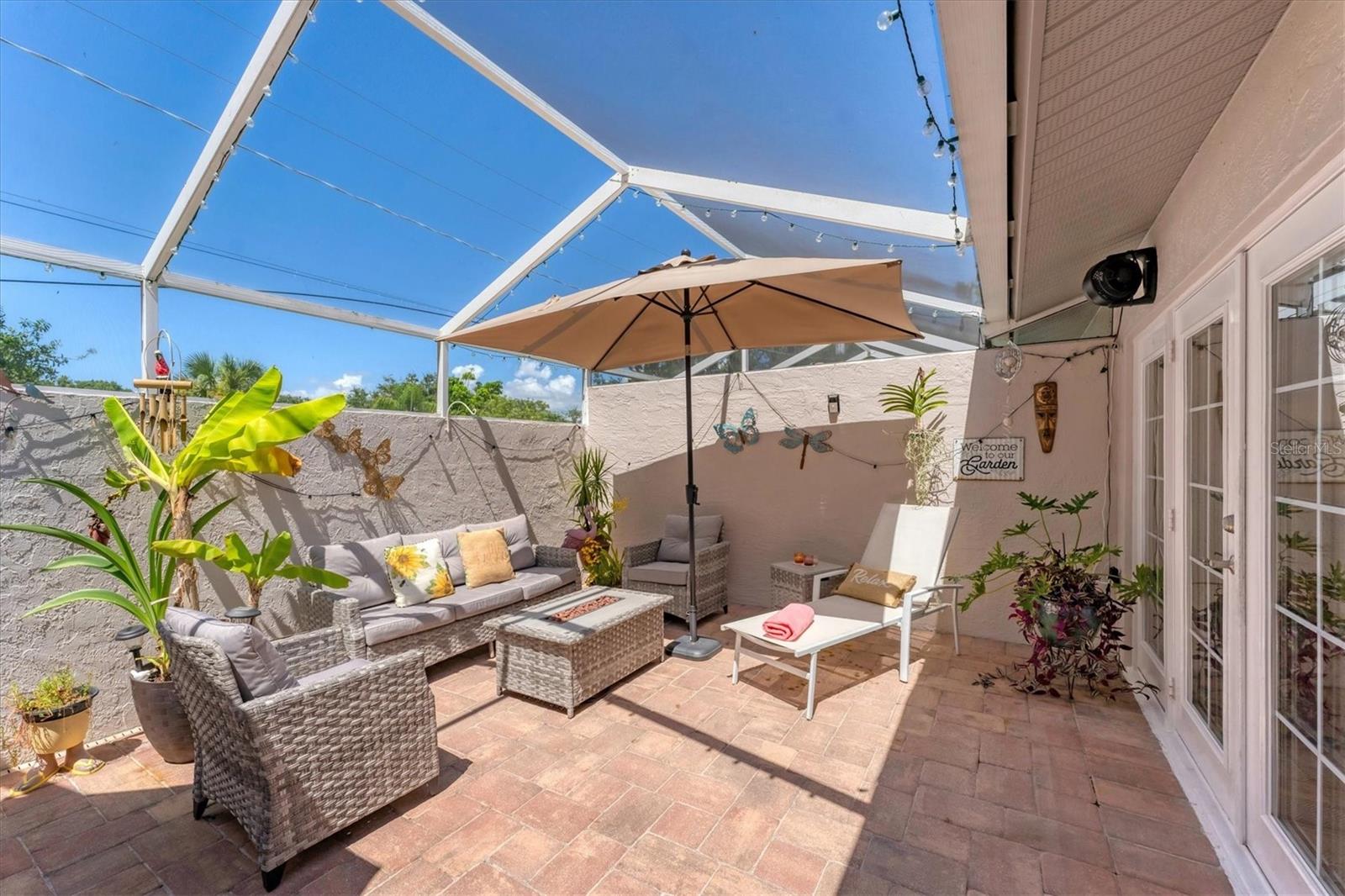 CRESTWOOD VILLAGE OF SARA 4 & 5 - Residential