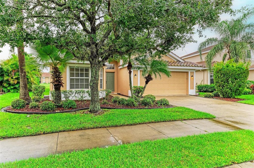 Photo of 8664 Stone Harbour Loop, Bradenton, FL 34212 (MLS # A4663752)