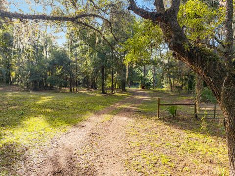 Tiny photo for 16876 NE 30th Court, Citra, FL 32113 (MLS # OM712342)