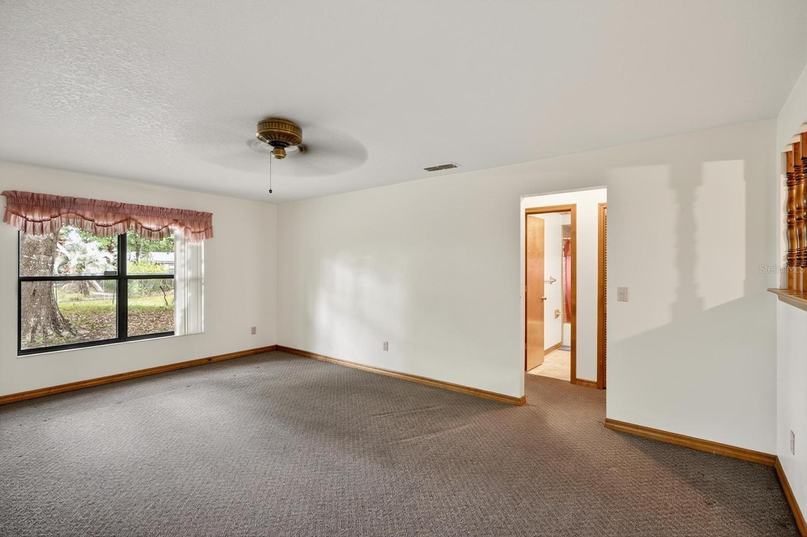 DELTONA LAKES UNIT 11 - Residential