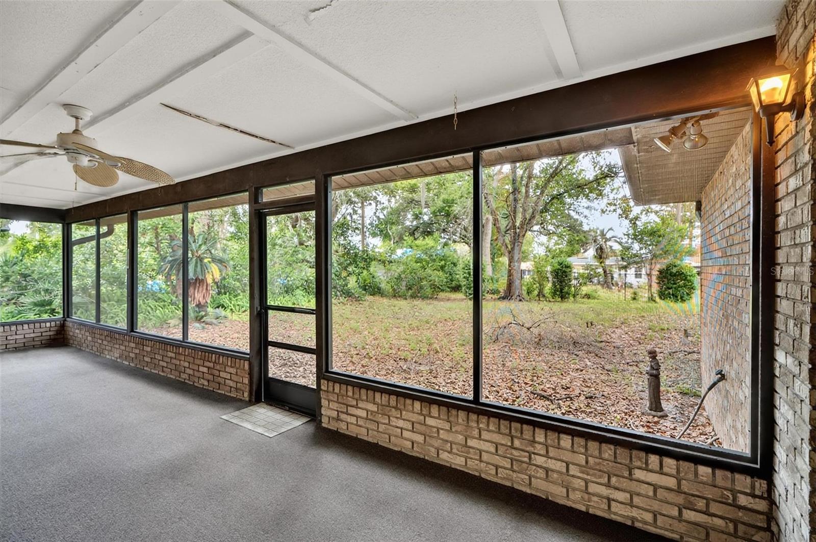 DELTONA LAKES UNIT 11 - Residential