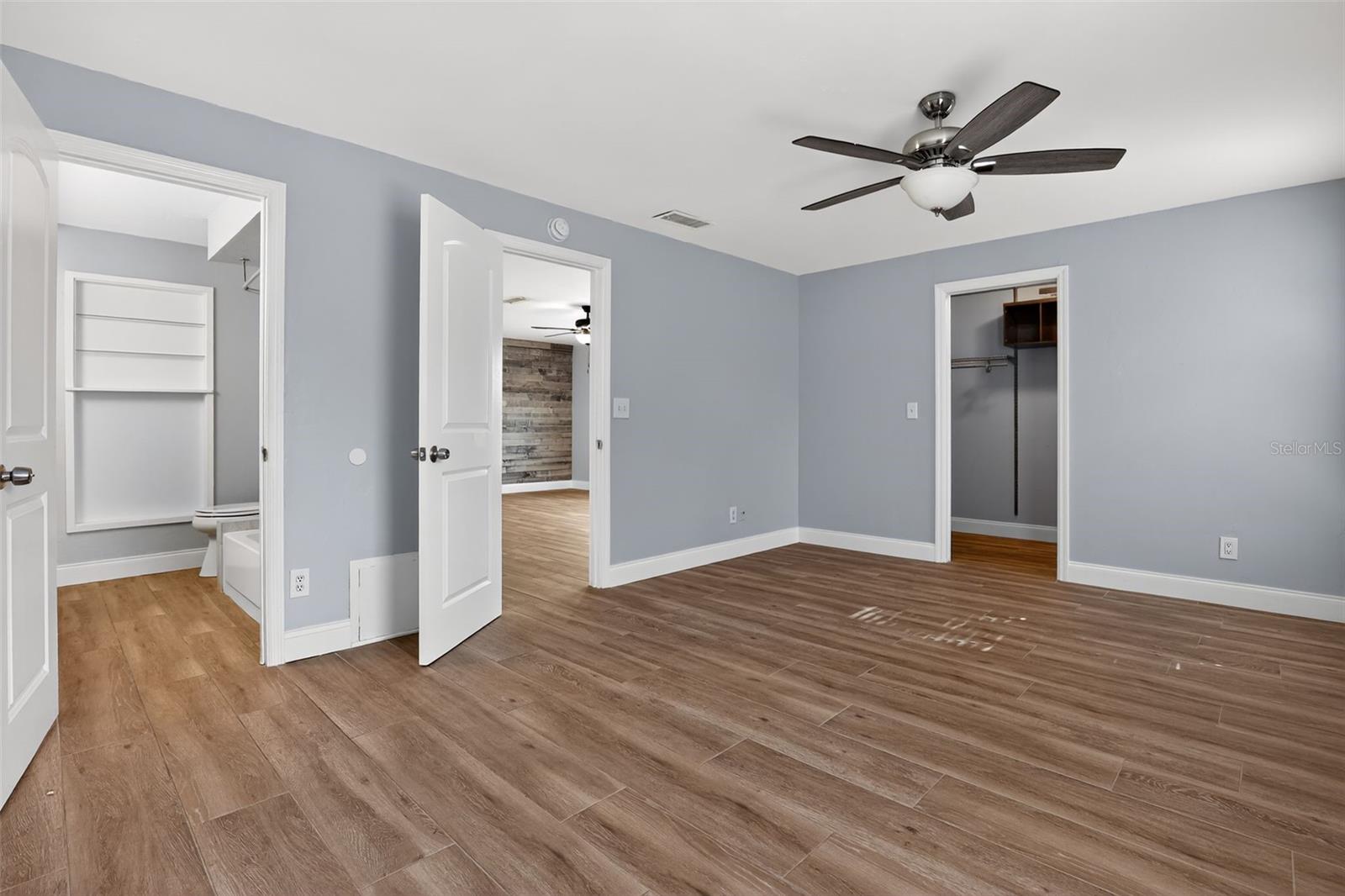 FT MYERS VILLAS - Residential