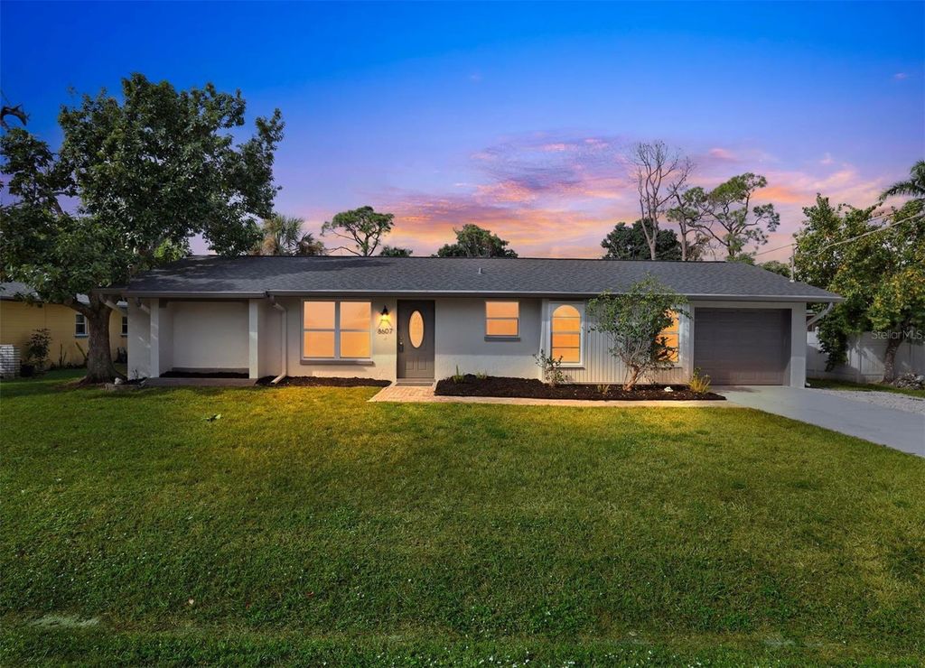 Photo of 8607 Chatham Street, Fort Myers, FL 33907 (MLS # A4673476)