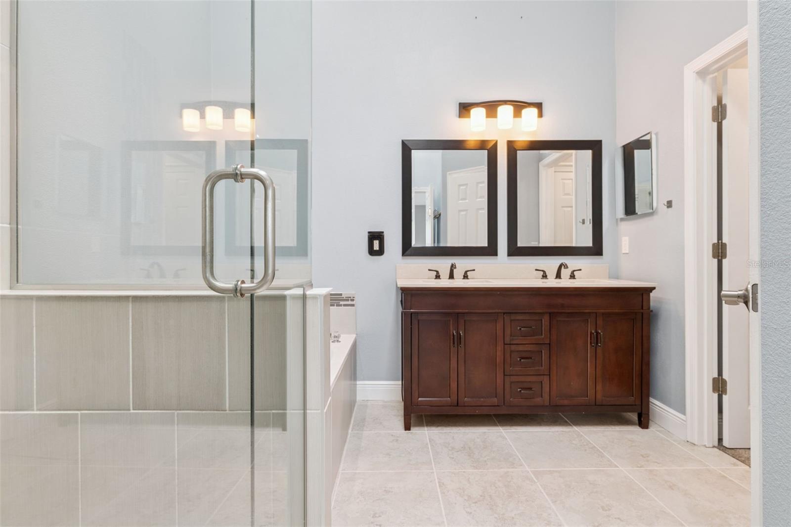 WATERFORD CHASE VILLAGE TR D - Residential