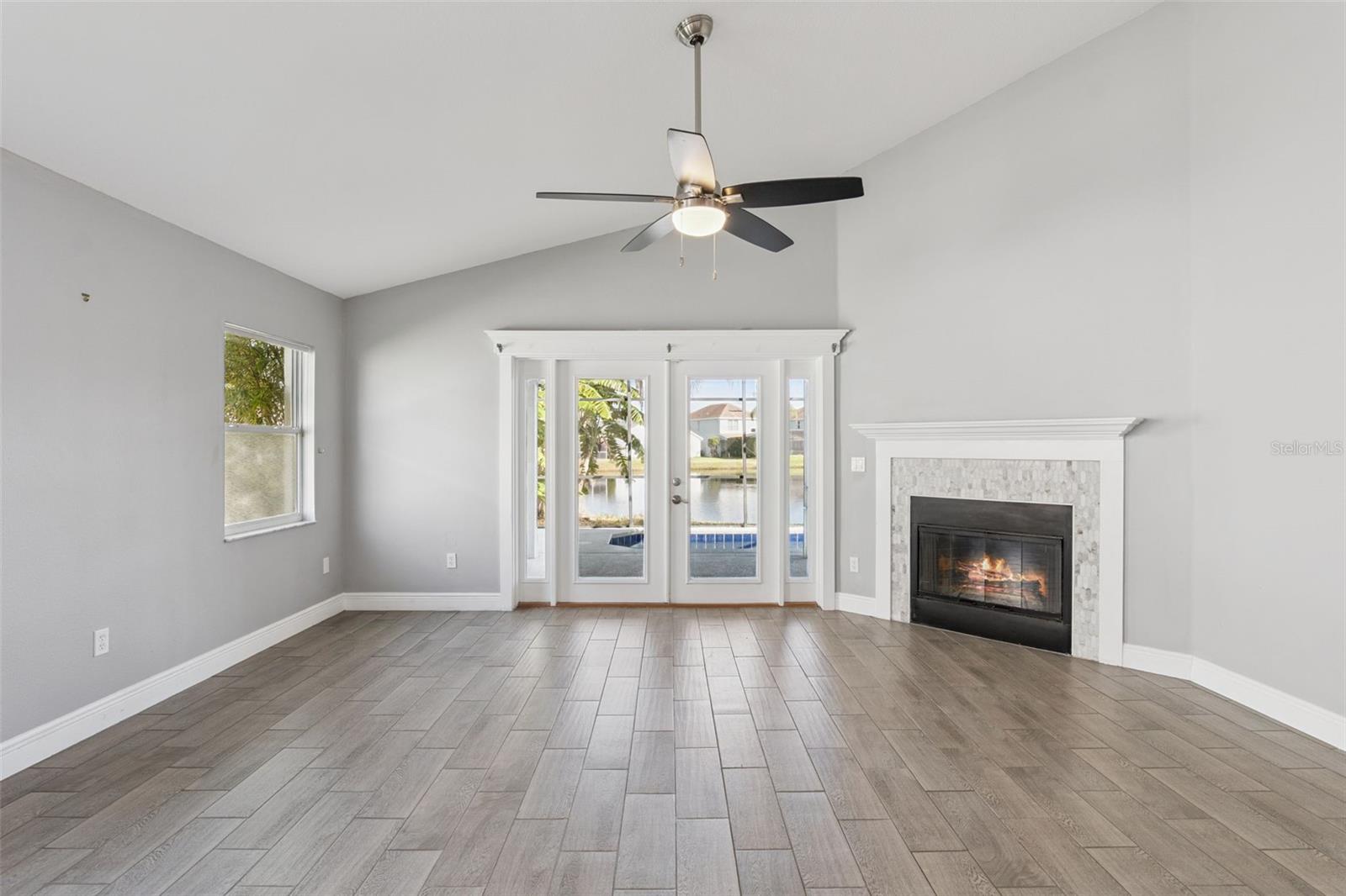 WATERFORD CHASE VILLAGE TR D - Residential