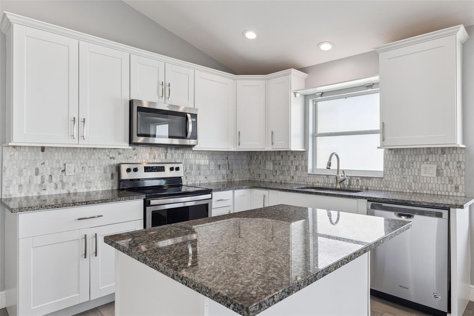 WATERFORD CHASE VILLAGE TR D - Residential