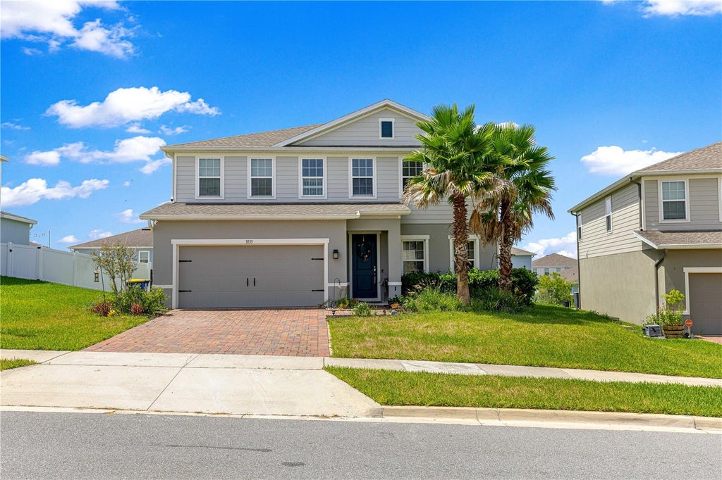 Photo of 3133 Hill Point Street, Minneola, FL 34715 (MLS # G5115106)
