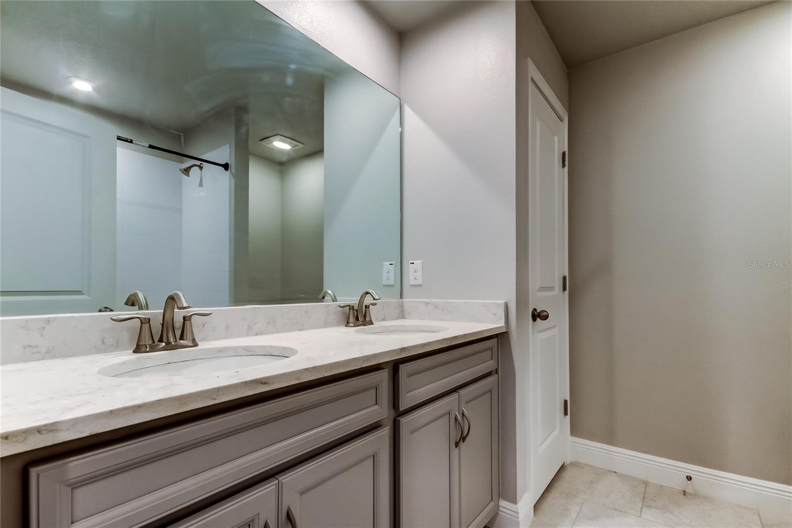 SONATA PH 1 - Residential Lease