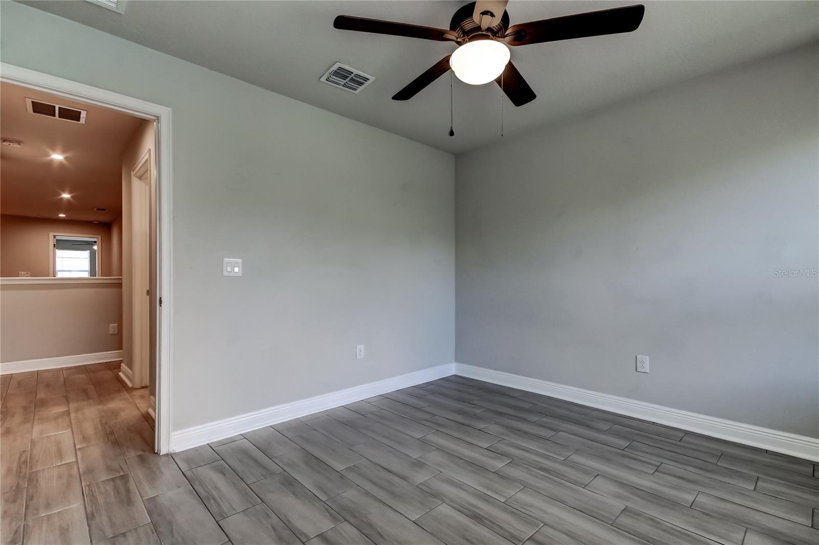 SONATA PH 1 - Residential Lease