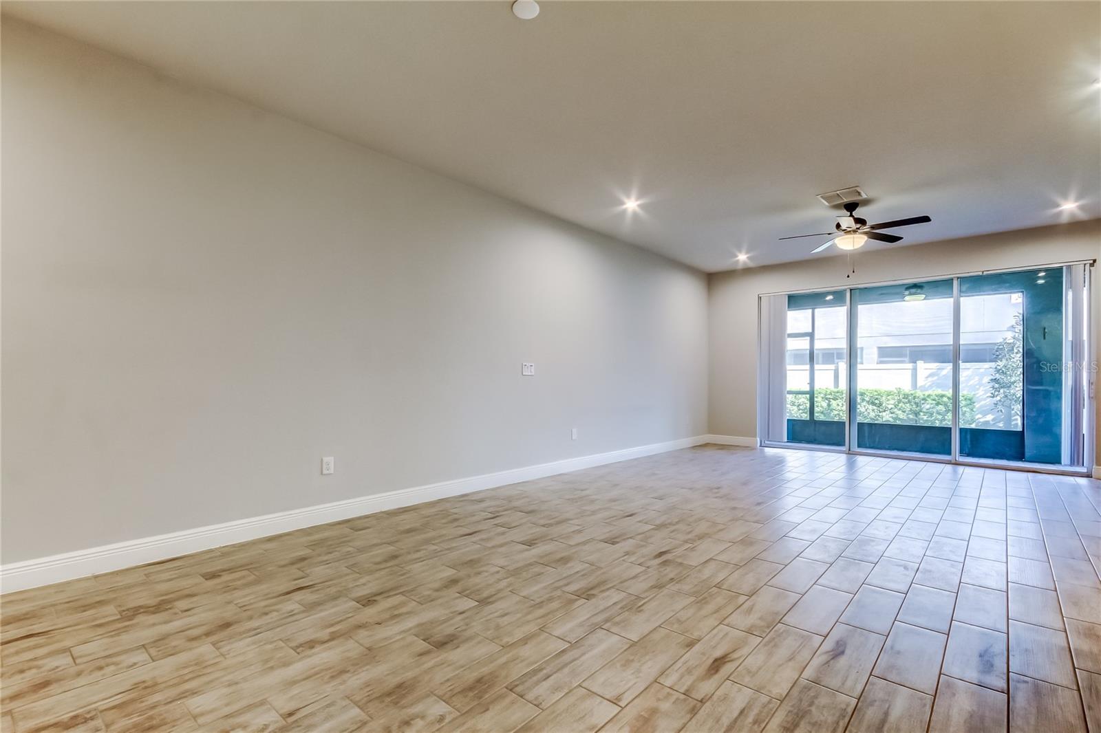 SONATA PH 1 - Residential Lease