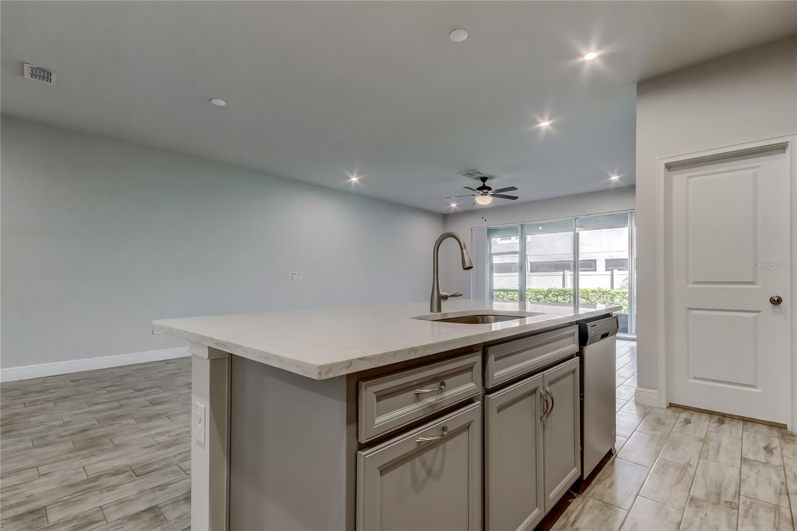 SONATA PH 1 - Residential Lease