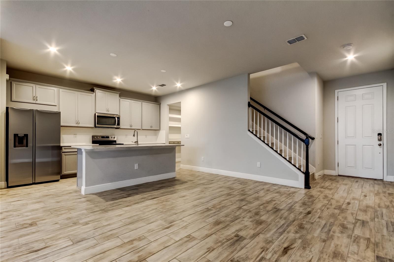 SONATA PH 1 - Residential Lease