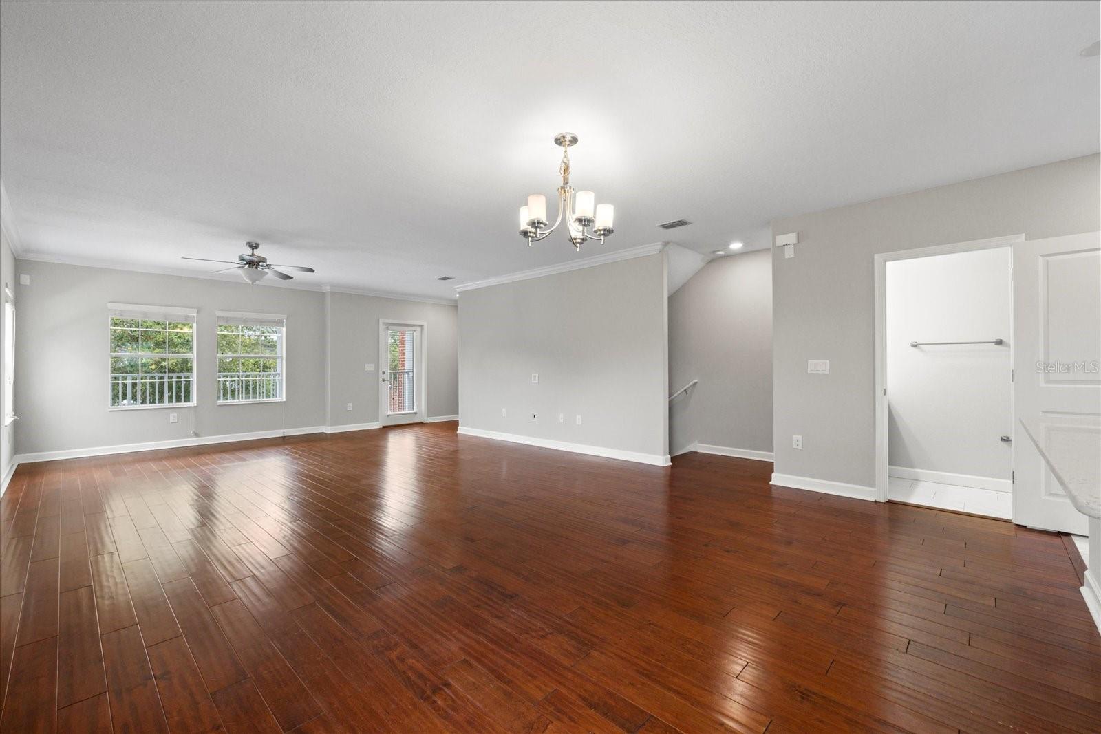 WEST END TWNHMS NORTH - Residential