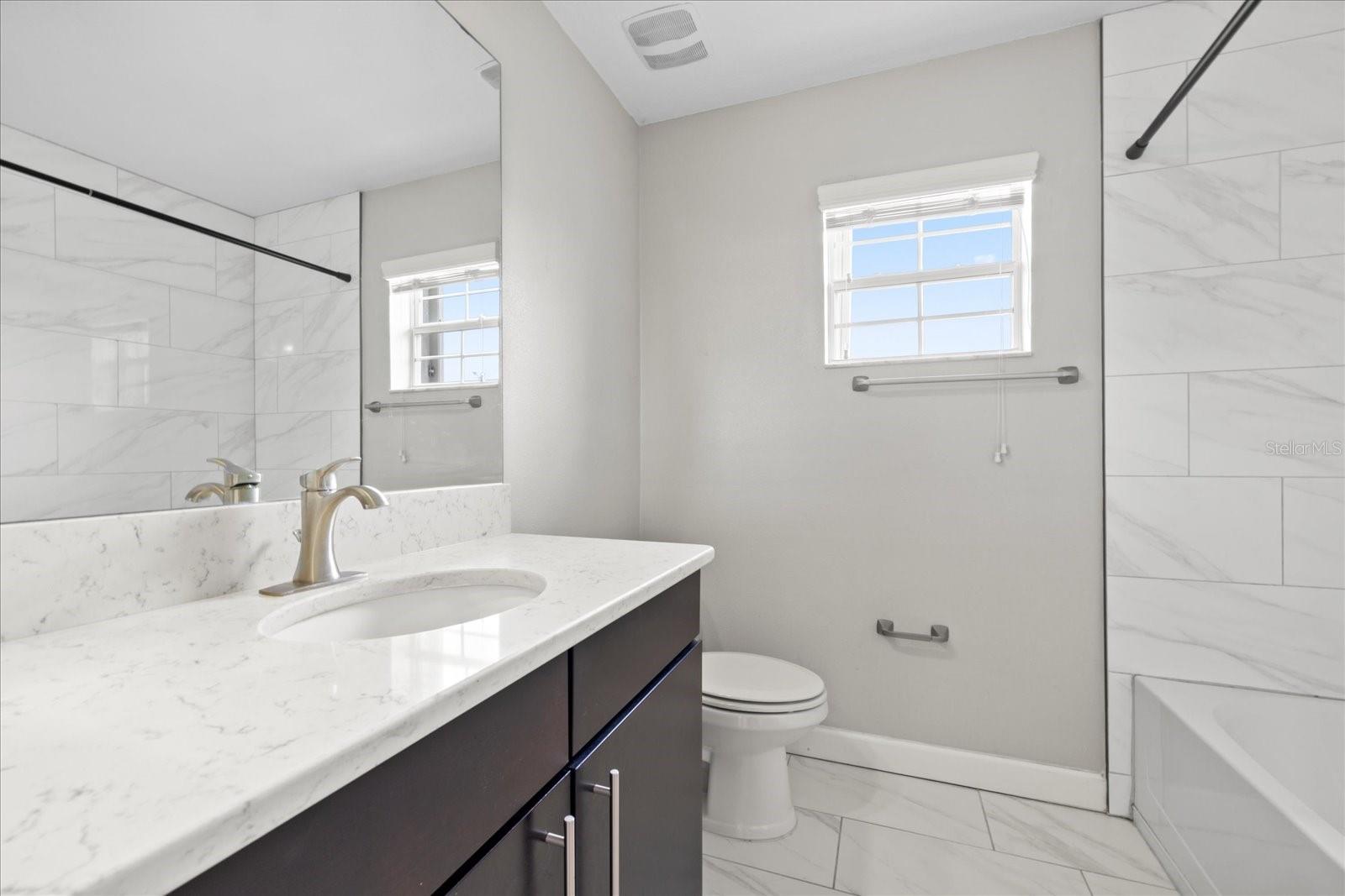 WEST END TWNHMS NORTH - Residential